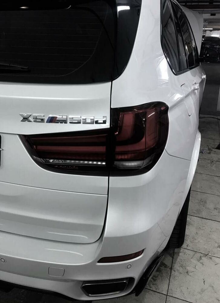 X5M F15 Black